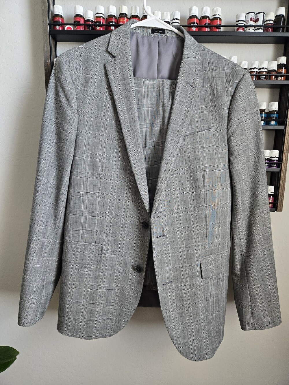 Men's J. Ferrar Slim Fit Suit Size 40R